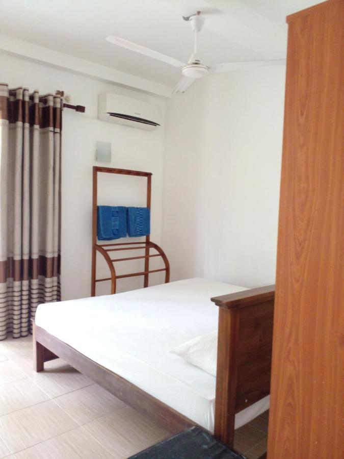 Navora Hotel Hikkaduwa Eksteriør billede