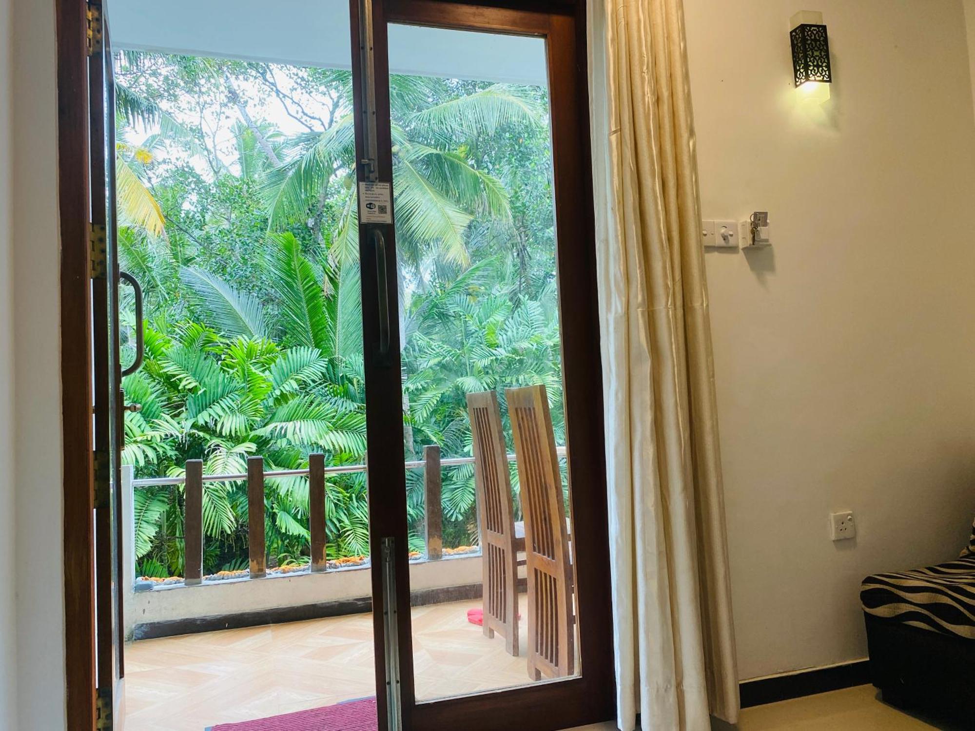 Navora Hotel Hikkaduwa Eksteriør billede
